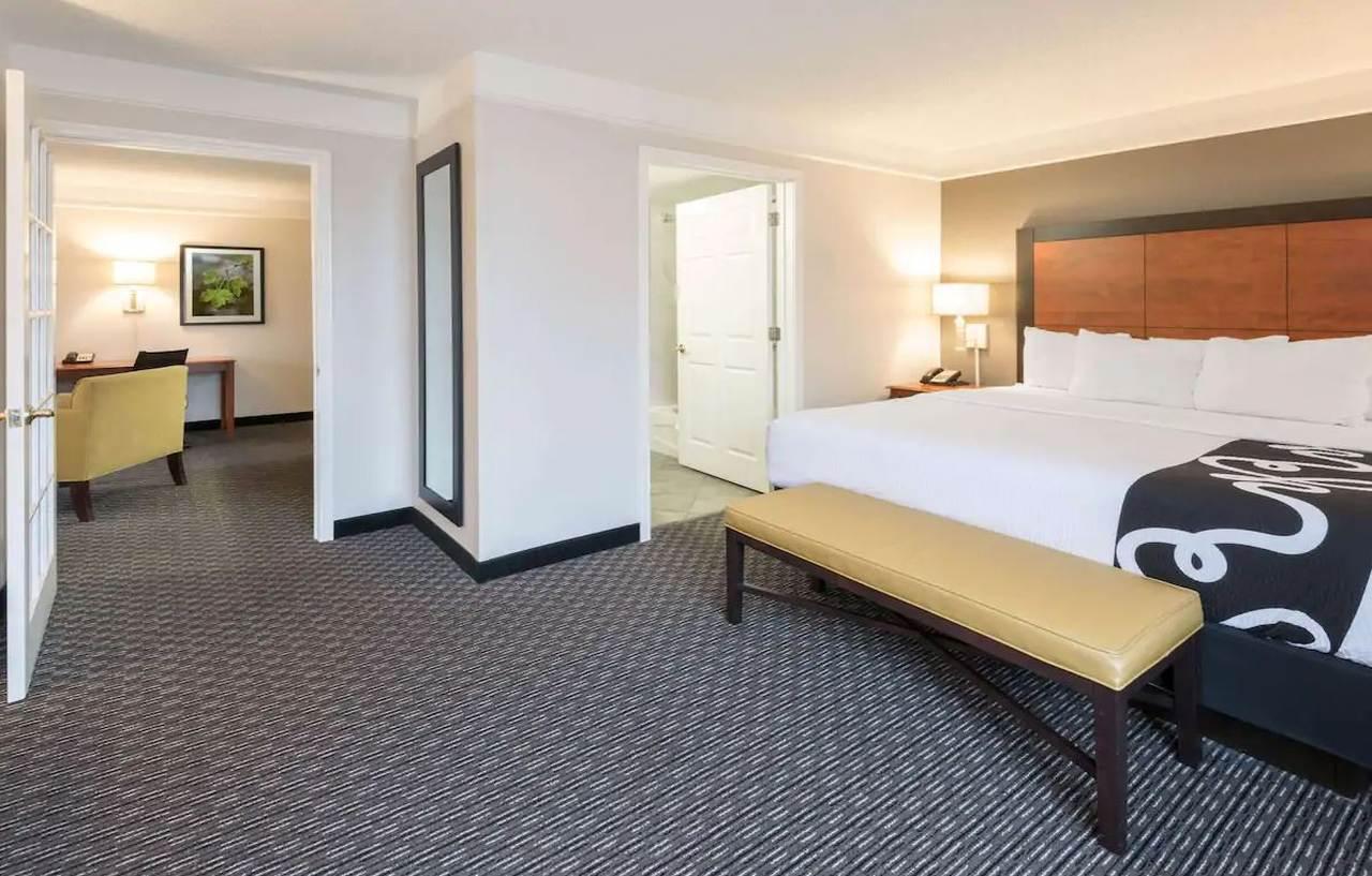 La Quinta Inn & Suites By Wyndham San Antonio Riverwalk Ngoại thất bức ảnh