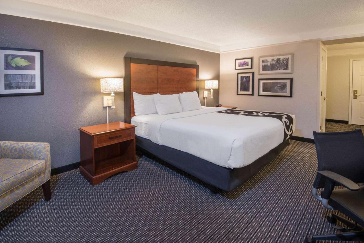 La Quinta Inn & Suites By Wyndham San Antonio Riverwalk Ngoại thất bức ảnh