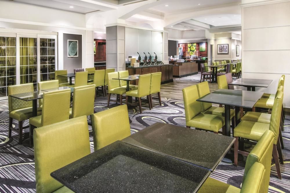 La Quinta Inn & Suites By Wyndham San Antonio Riverwalk Ngoại thất bức ảnh