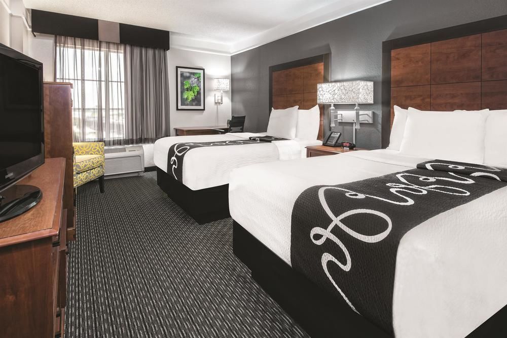La Quinta Inn & Suites By Wyndham San Antonio Riverwalk Ngoại thất bức ảnh